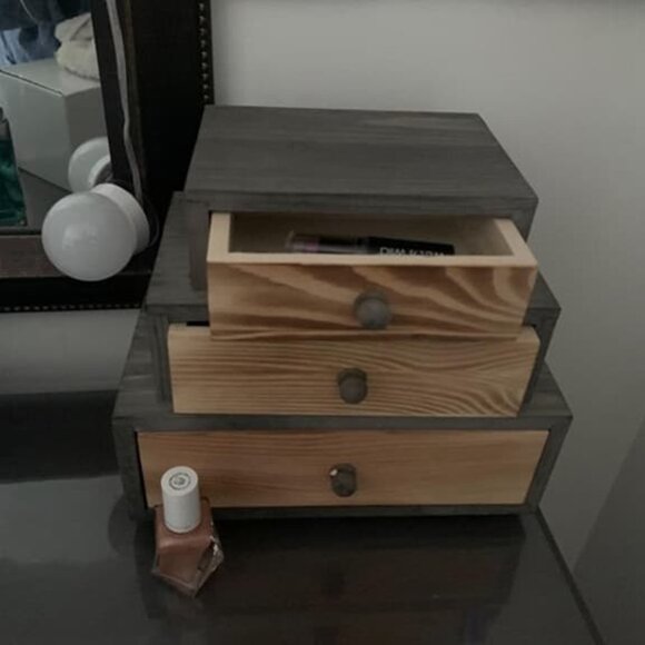 NEW 3 Drawer Rustic Wooden Jewelry and Cosmetic Vanity Organizer - Picture 7 of 8